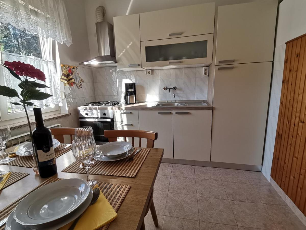 Apartment Grzin Lovran Eksteriør billede